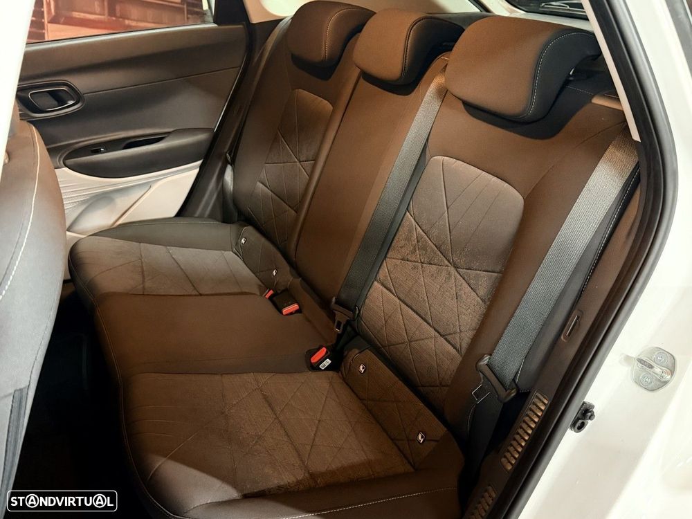 Hyundai Bayon 1.0 T-GDI Premium - 8