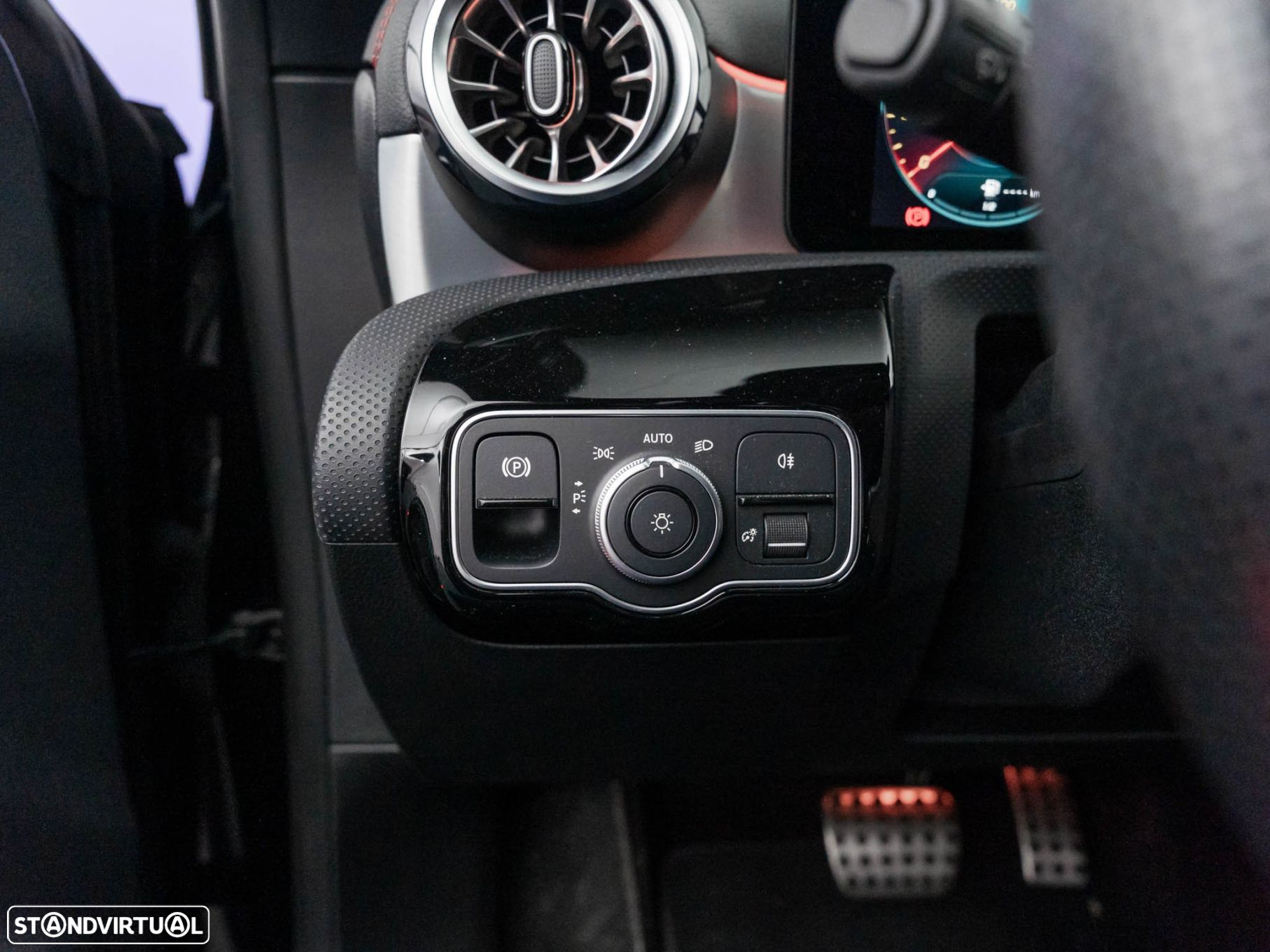 Mercedes-Benz CLA 200 AMG Line Aut. - 20