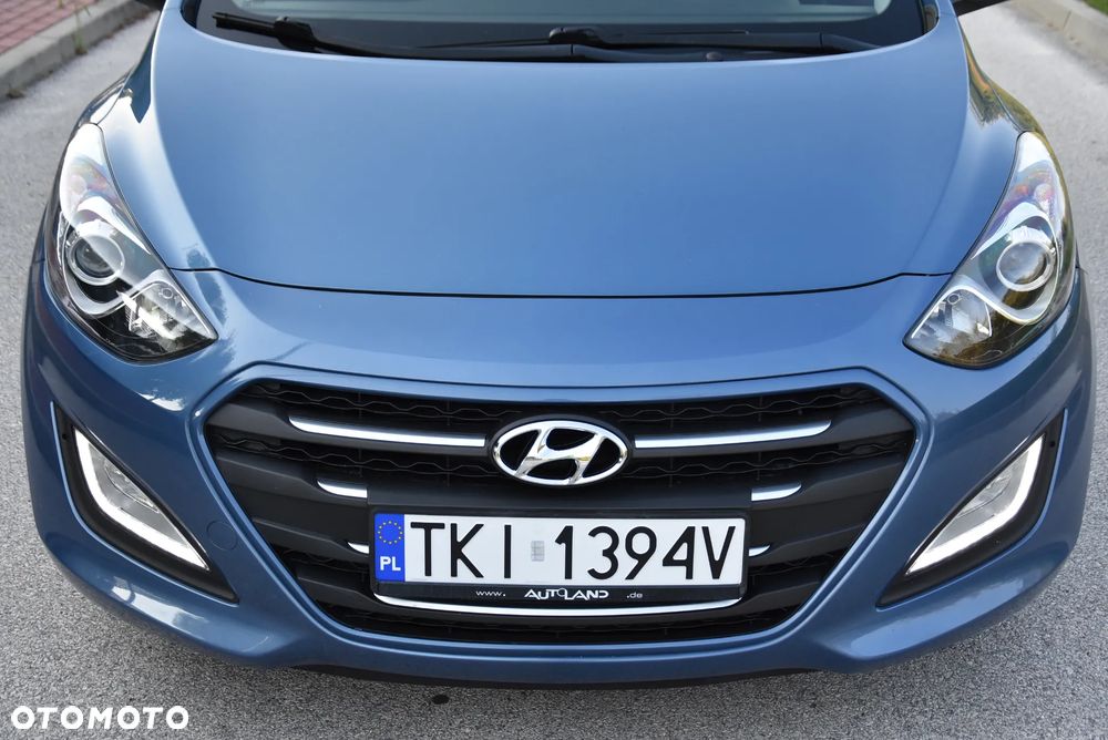 Hyundai i30 blue 1.4 Classic Navigation - 14