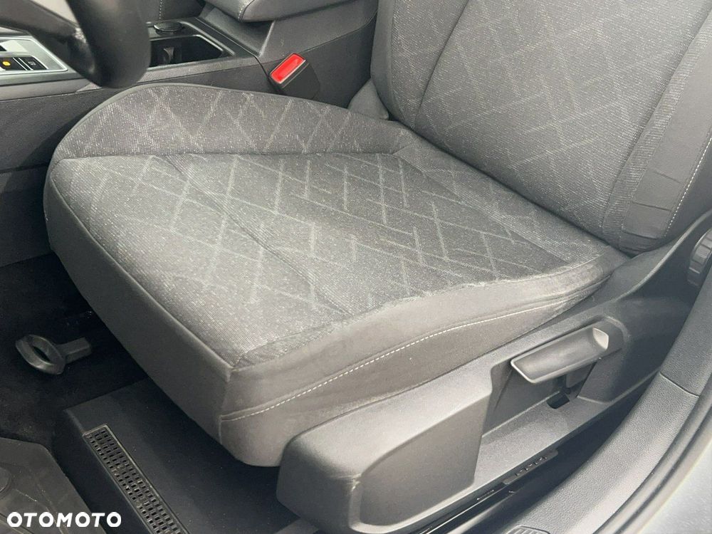 Volkswagen Golf 1.0 eTSI Life DSG - 17