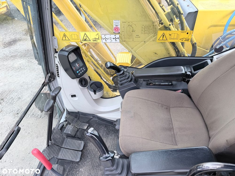 New Holland E195B - 6