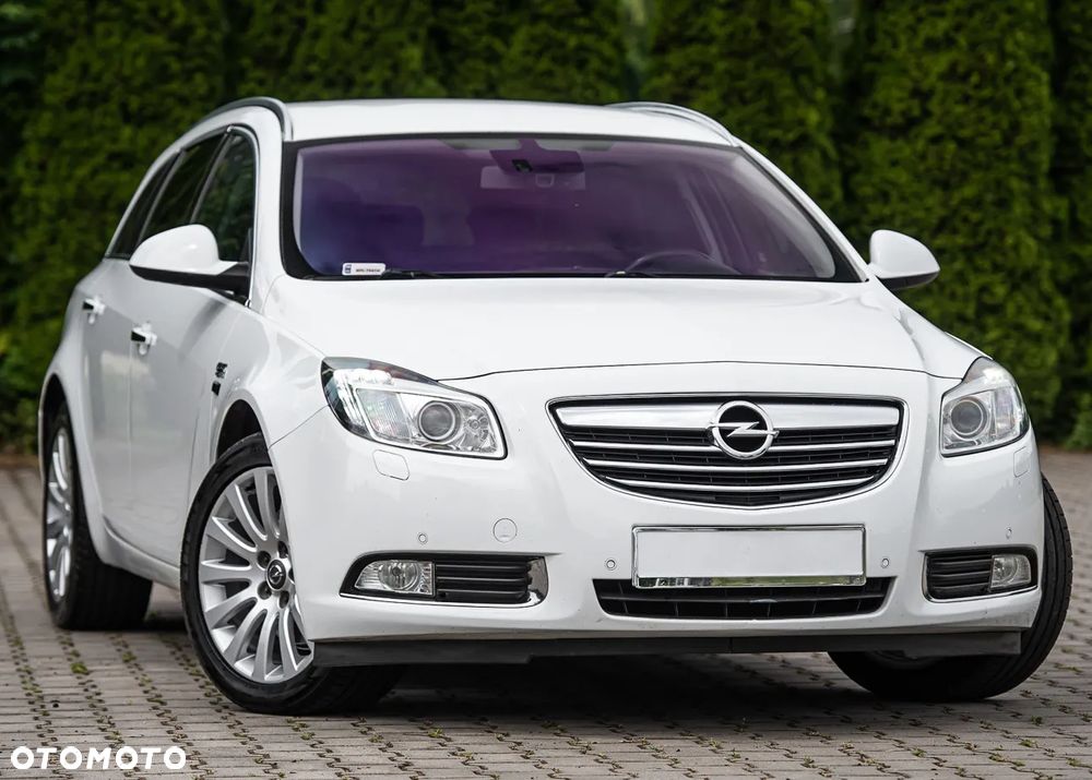 Opel Insignia 2.0 Turbo - 1