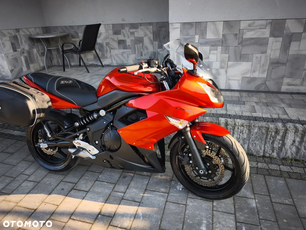 Kawasaki ER - 3