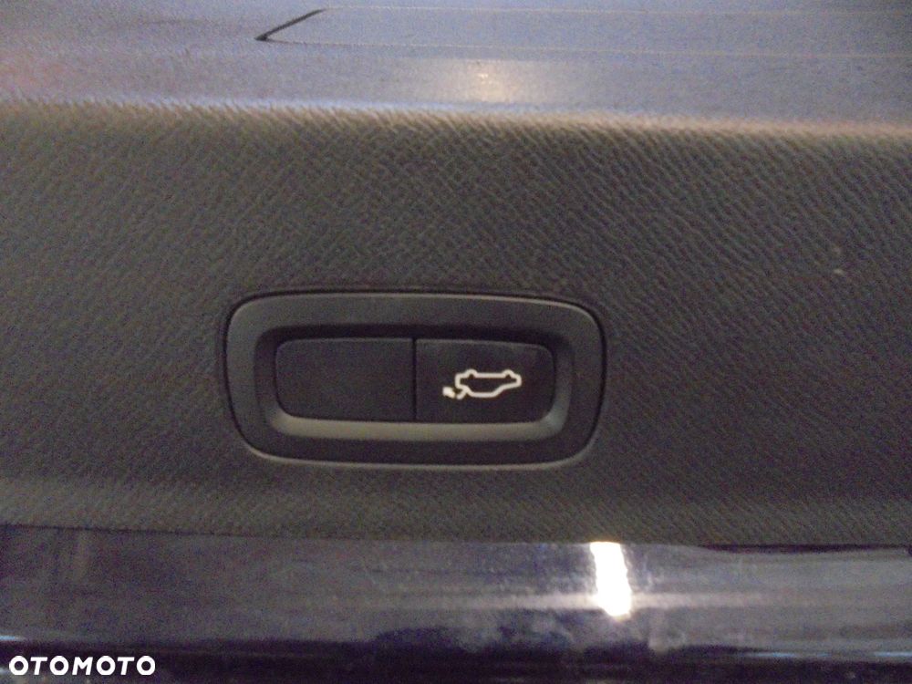 VOLVO XC90 II KLAPA BAGZNIKA - 7
