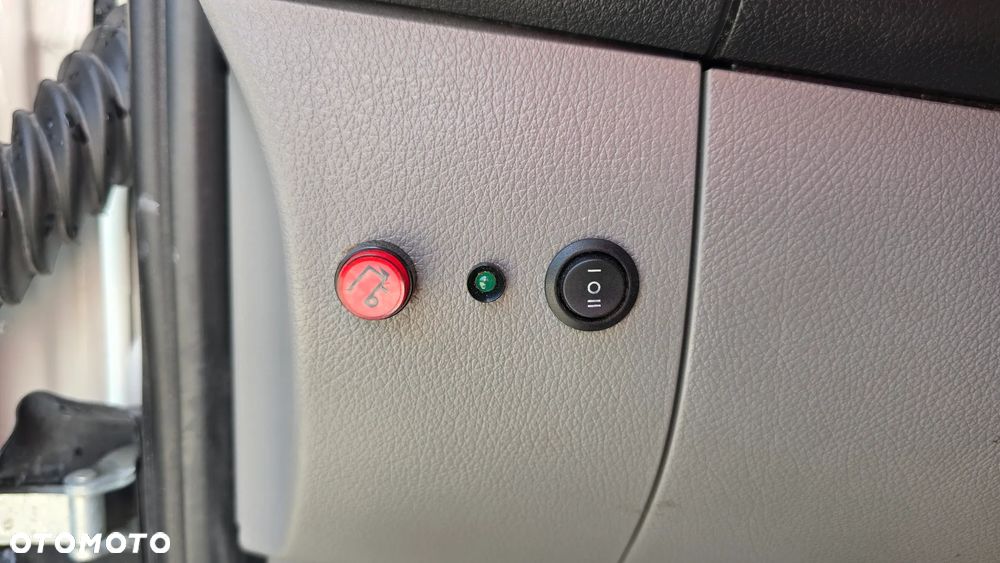 Mercedes-Benz SPRINTER 2.1 CDI + CHŁODNIA MITSUBISHI -30°C - 14