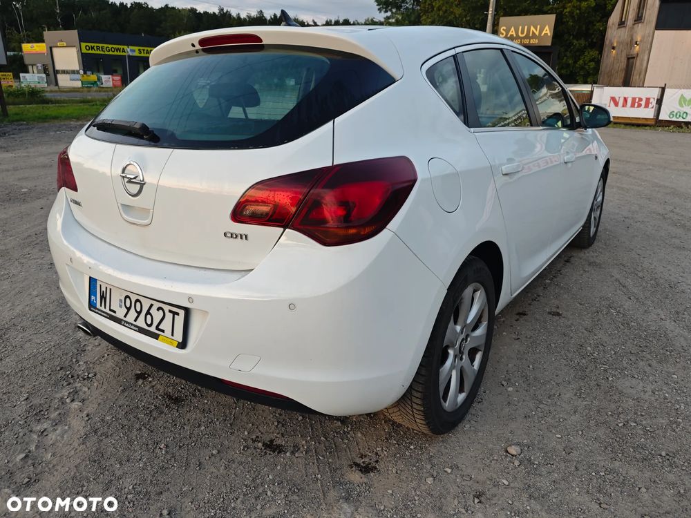 Opel Astra IV 2.0 CDTI Sport - 5