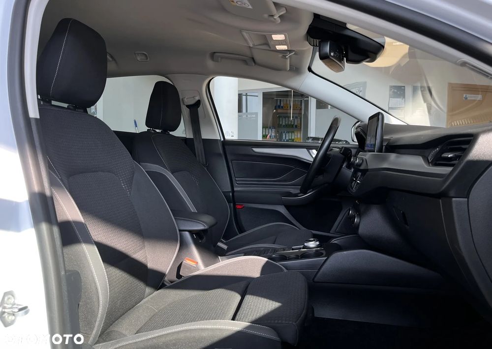 Ford Focus 1.5 EcoBlue Titanium - 25