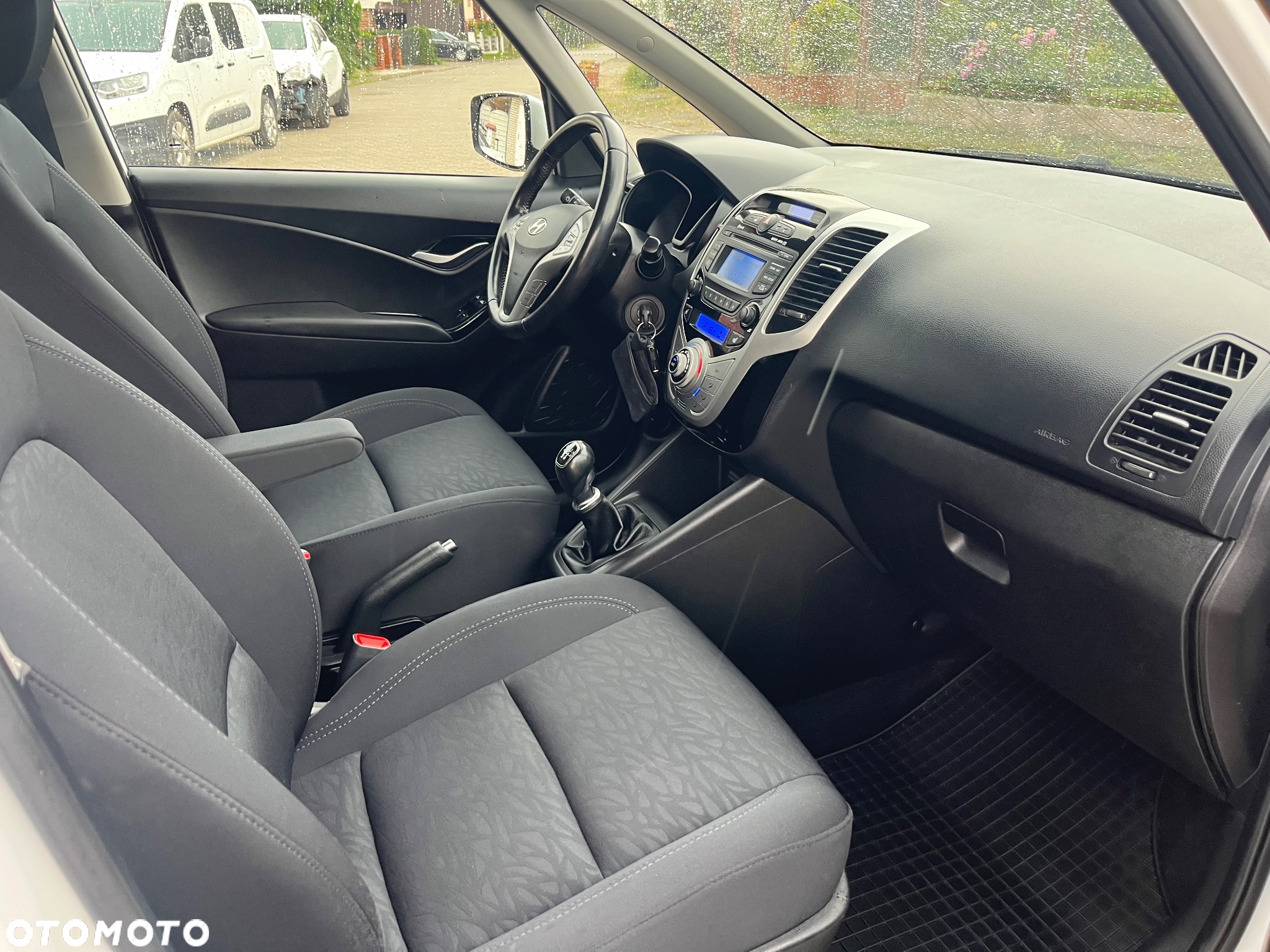 Hyundai ix20 1.4 blue Comfort - 8