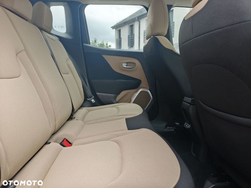 Jeep Renegade 1.6 E-TorQ Longitude - 26
