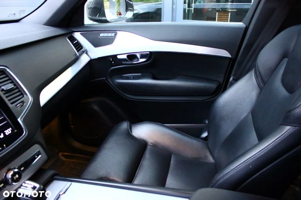 Volvo XC 90 D4 Geartronic Momentum - 22