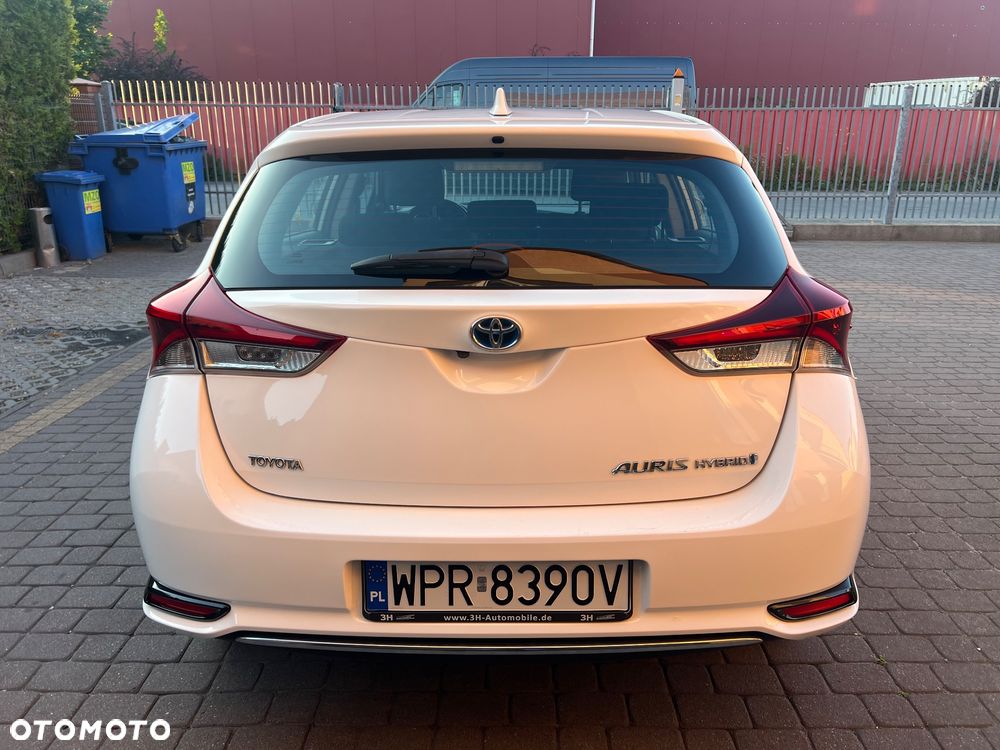 Toyota Auris 1.8 HSD Sol - 17