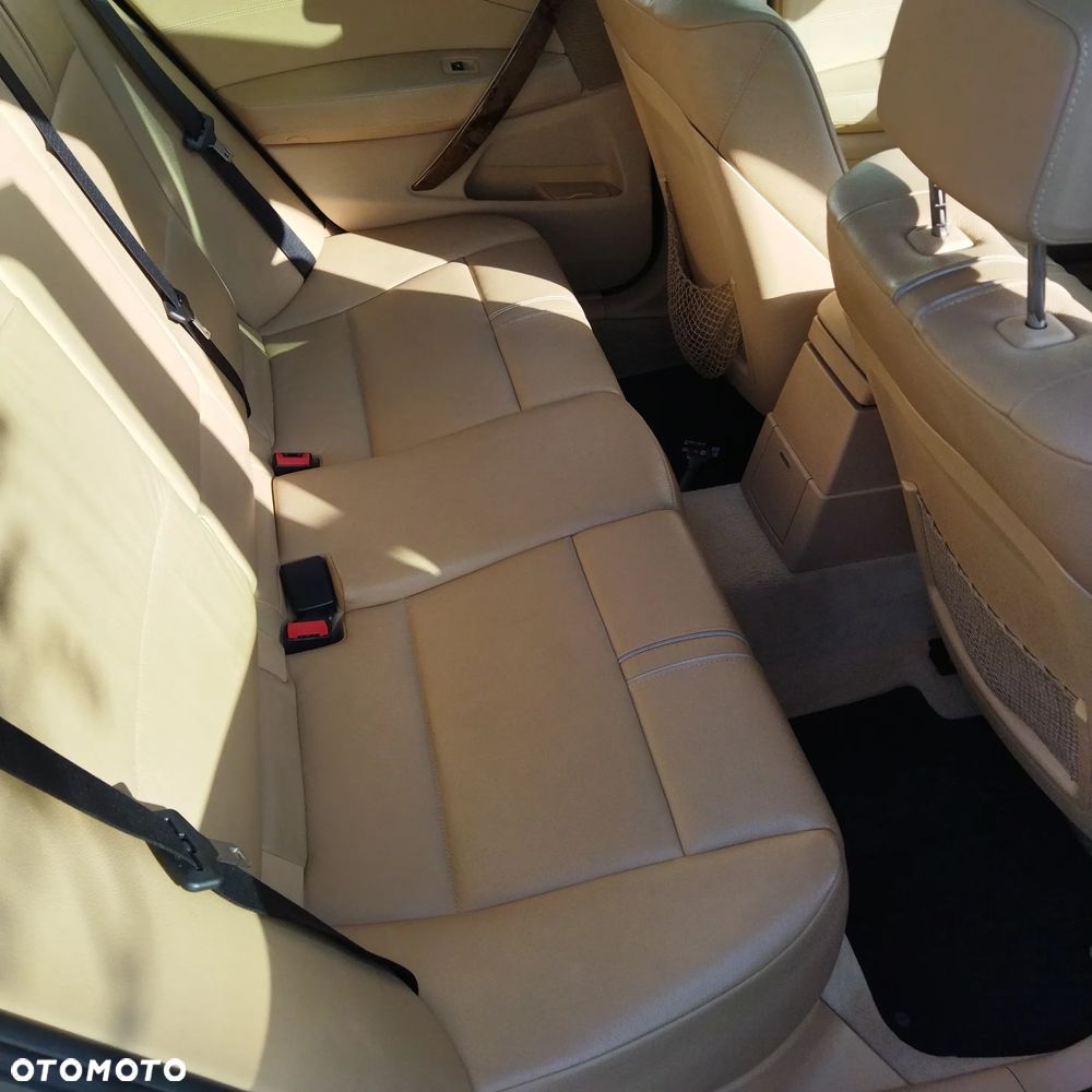 BMW X3 2.0d - 9