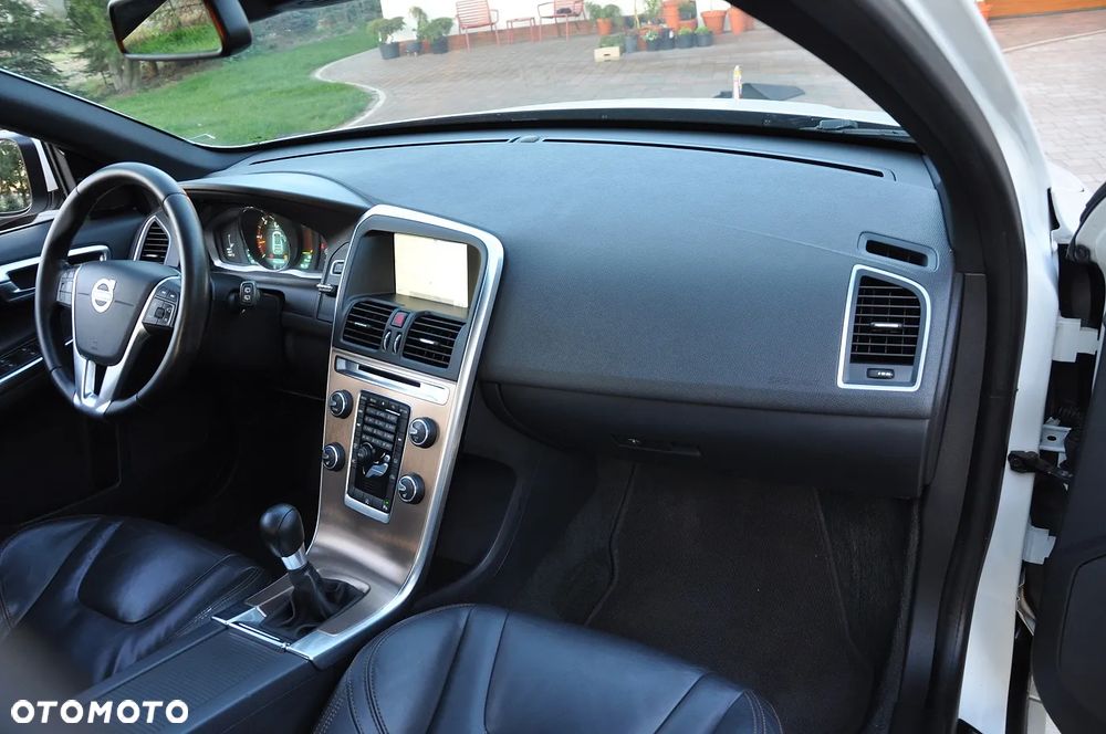 Volvo XC 60 D4 Summum - 25