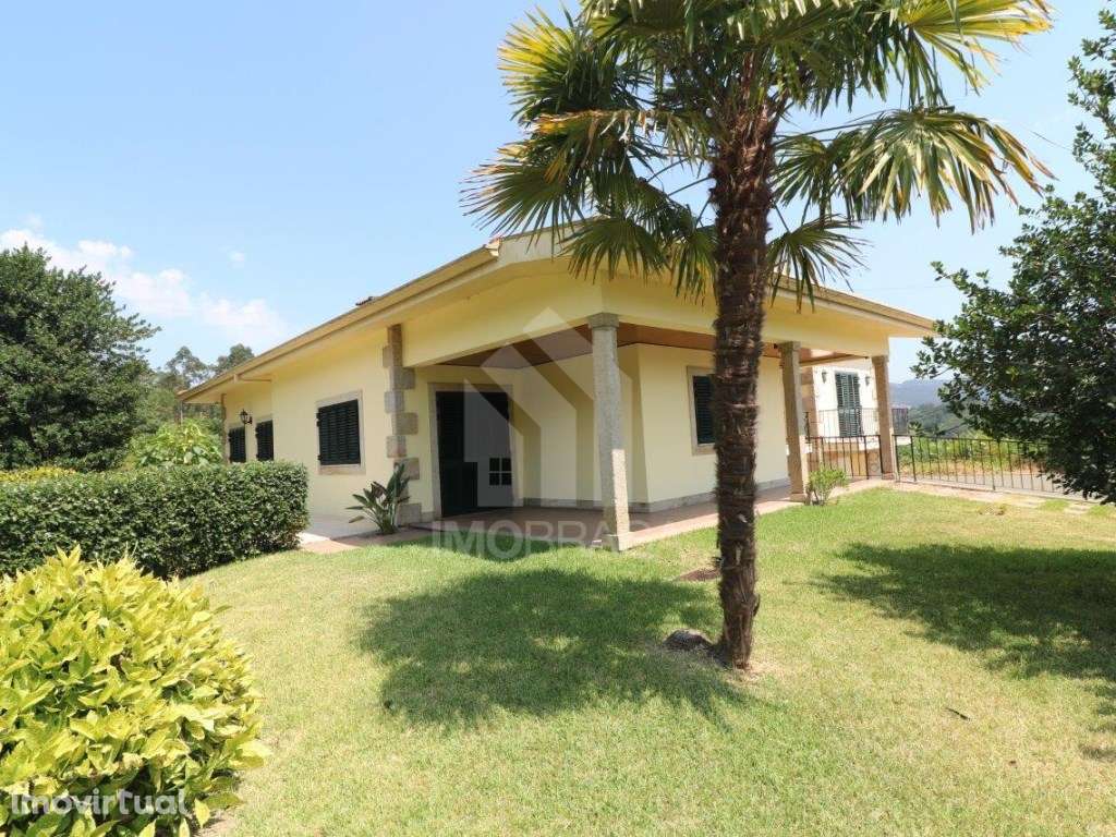 Venda Moradia Térrea T4, em Lago, Amares - Grande imagem: 3/51