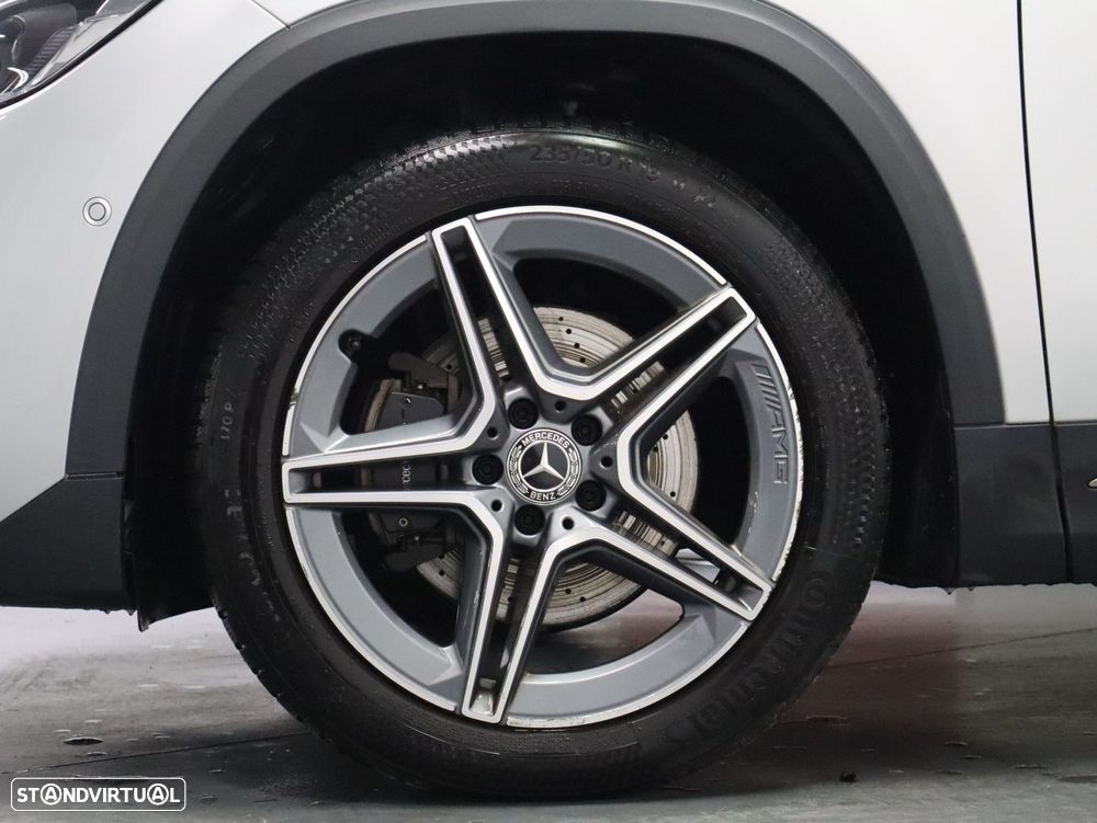 Mercedes-Benz GLA 250 e AMG Line - 33
