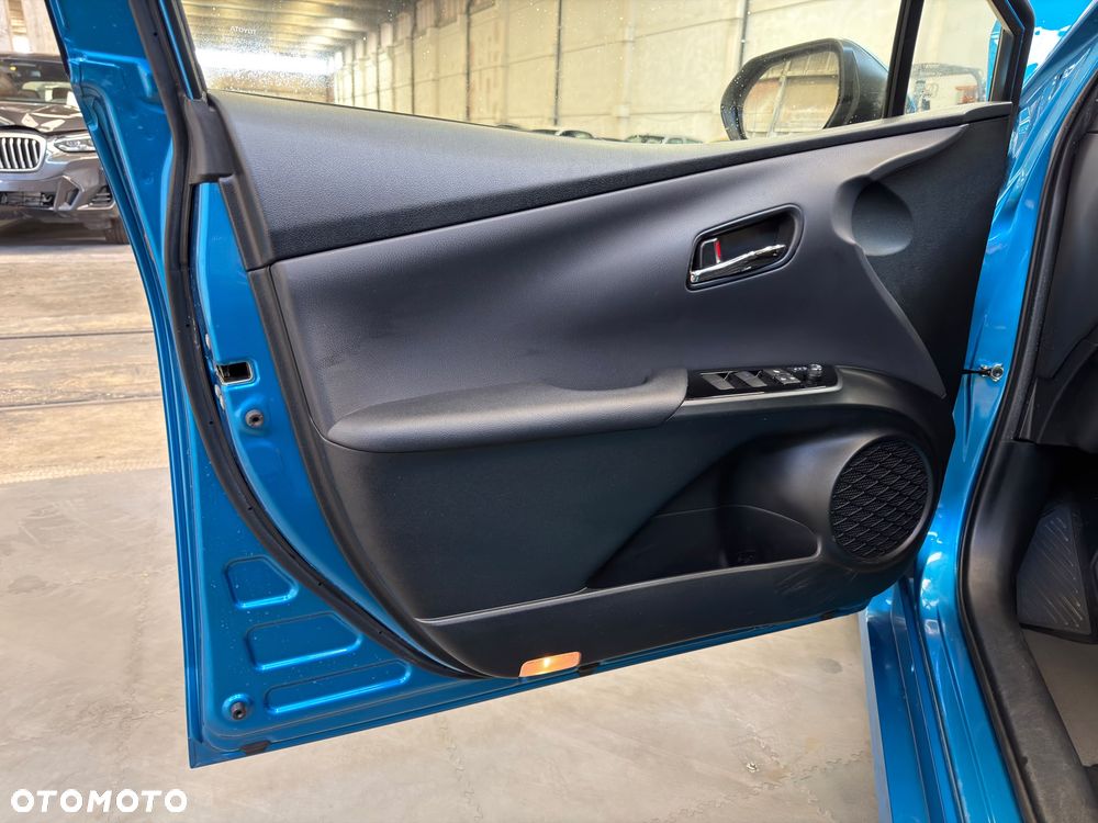 Toyota Prius - 23