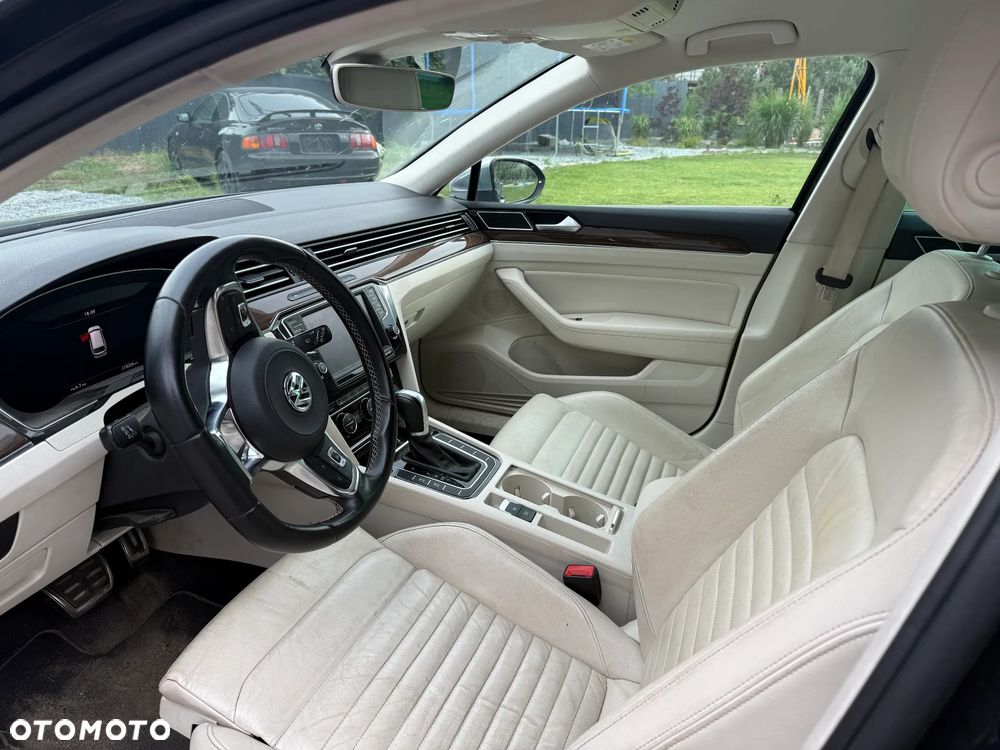 Volkswagen Passat 2.0 TDI BMT Highline DSG - 4