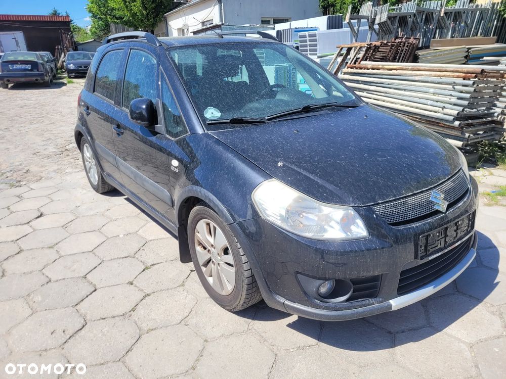 Suzuki SX4 1.9 DDiS DPF 4x4 Comfort - 3