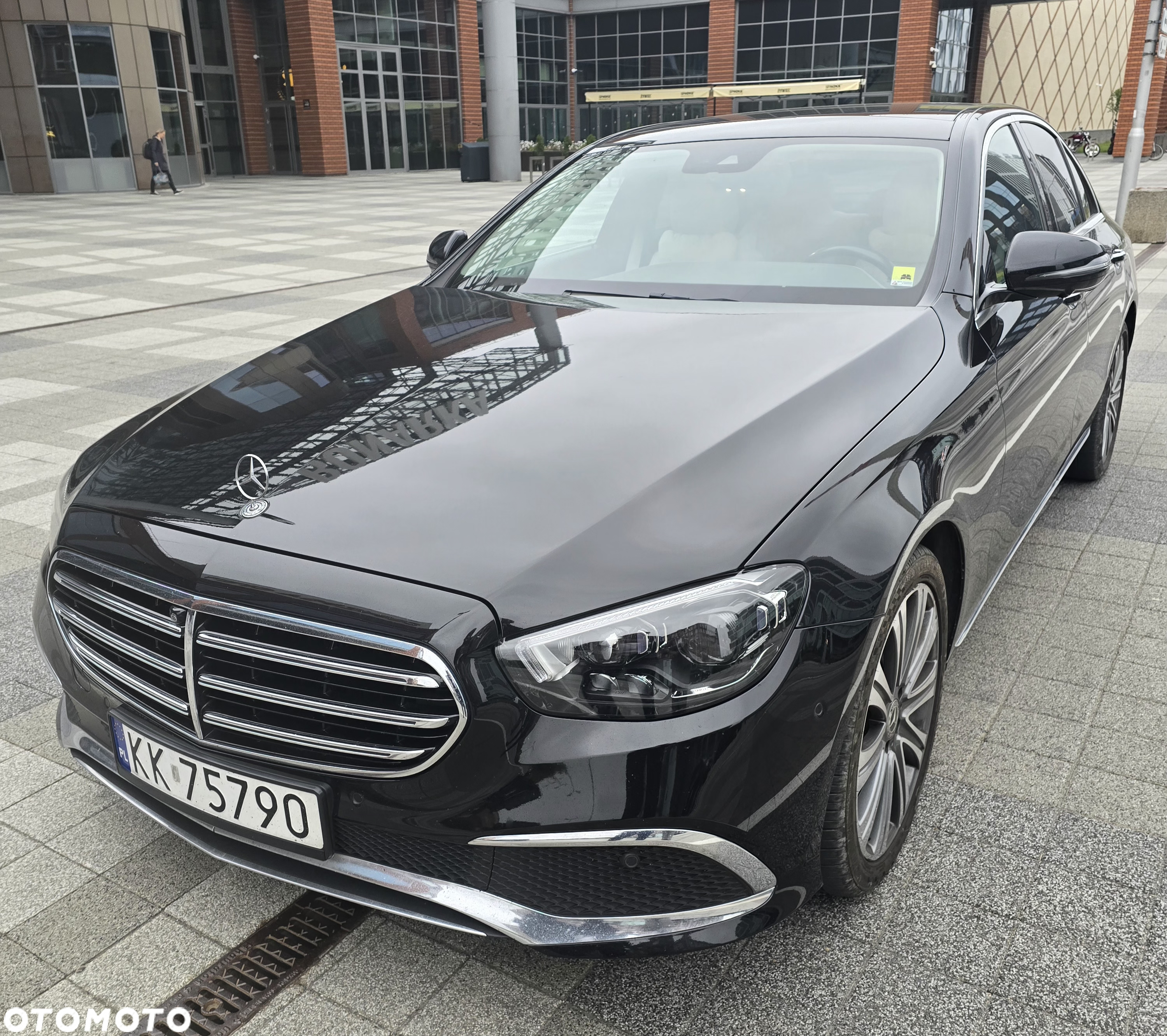 Mercedes-Benz Klasa E 220 d 4-Matic Exclusive - 3