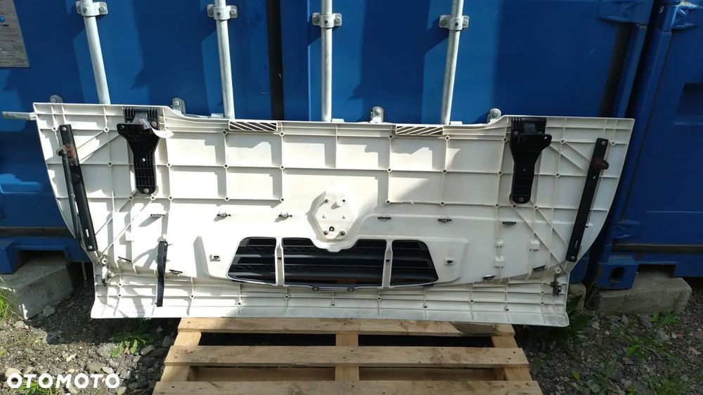 MASKA ATRAPA RENAULT PREMIUM LANDER KERAX DXI NO 425/029 - 2