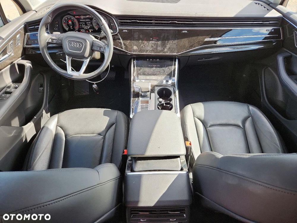 Audi Q7 55 TFSI quattro tiptronic - 9