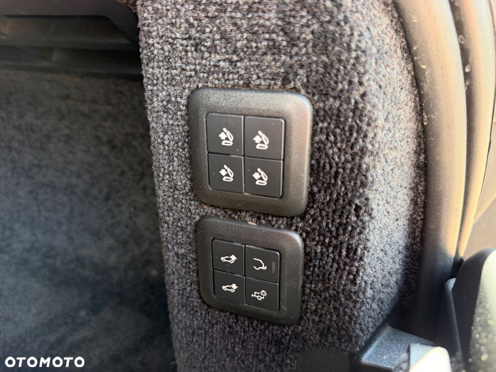 Land Rover Range Rover 4.4SD V8 Vogue EU6 - 29