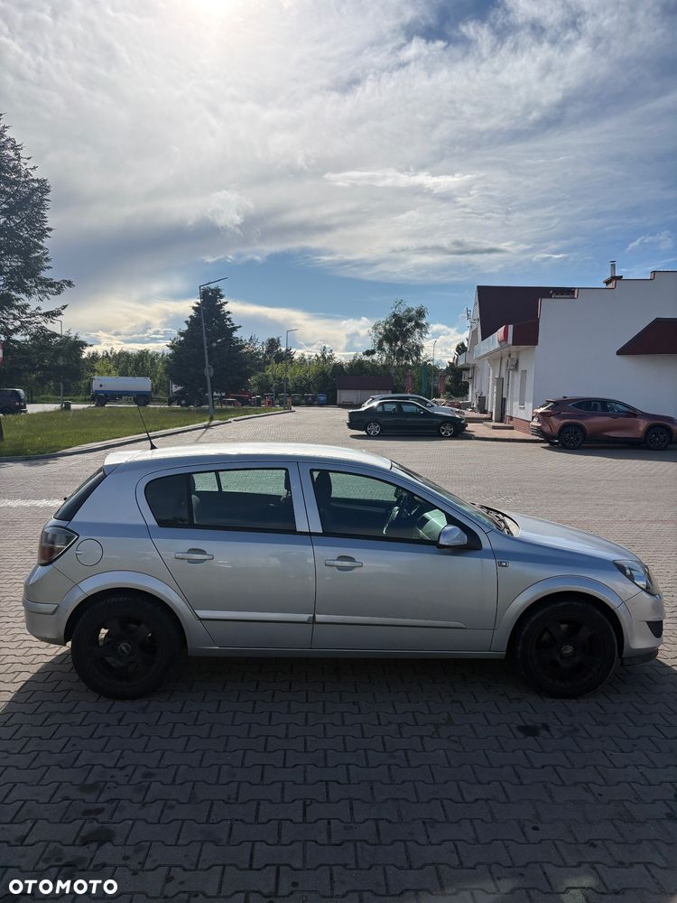 Opel Astra - 10