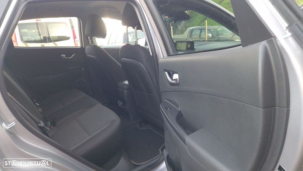 Hyundai Kauai 64 kWh Premium+LED - 22