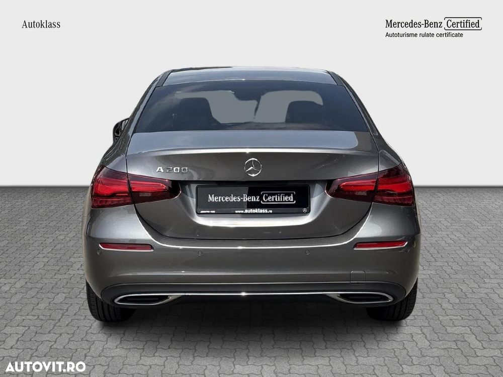 Mercedes-Benz A 200 - 5