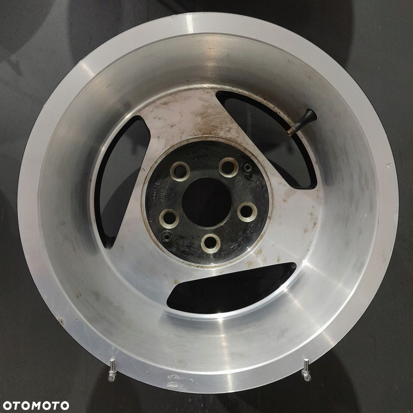Felgi 15 5x114,3 Remotec 9Jx15 ET-26 F505086-42 - 4