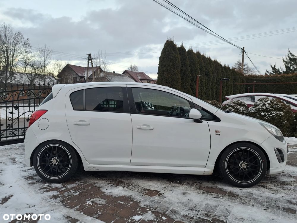 Opel Corsa 1.6 Turbo 150 Jahre - 4