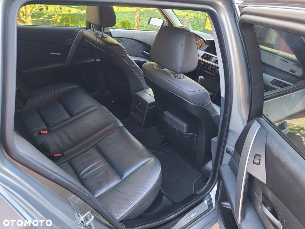 BMW Seria 5 - 23