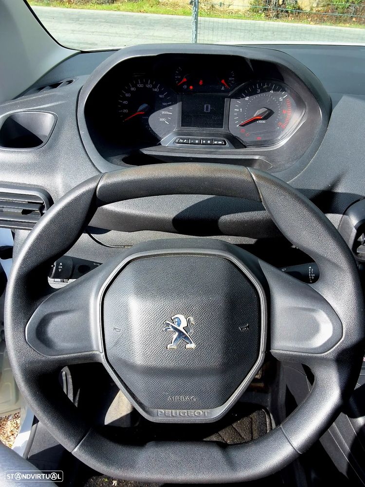 Peugeot Partner - 10