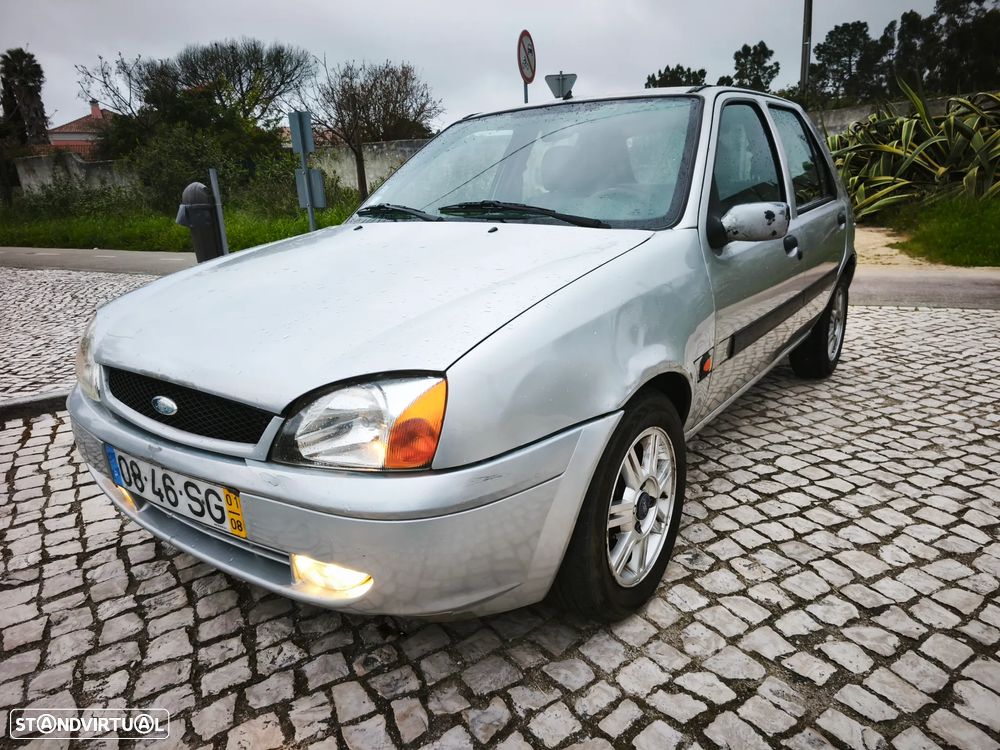 Ford Fiesta 1.8 TDdi Techno - 28