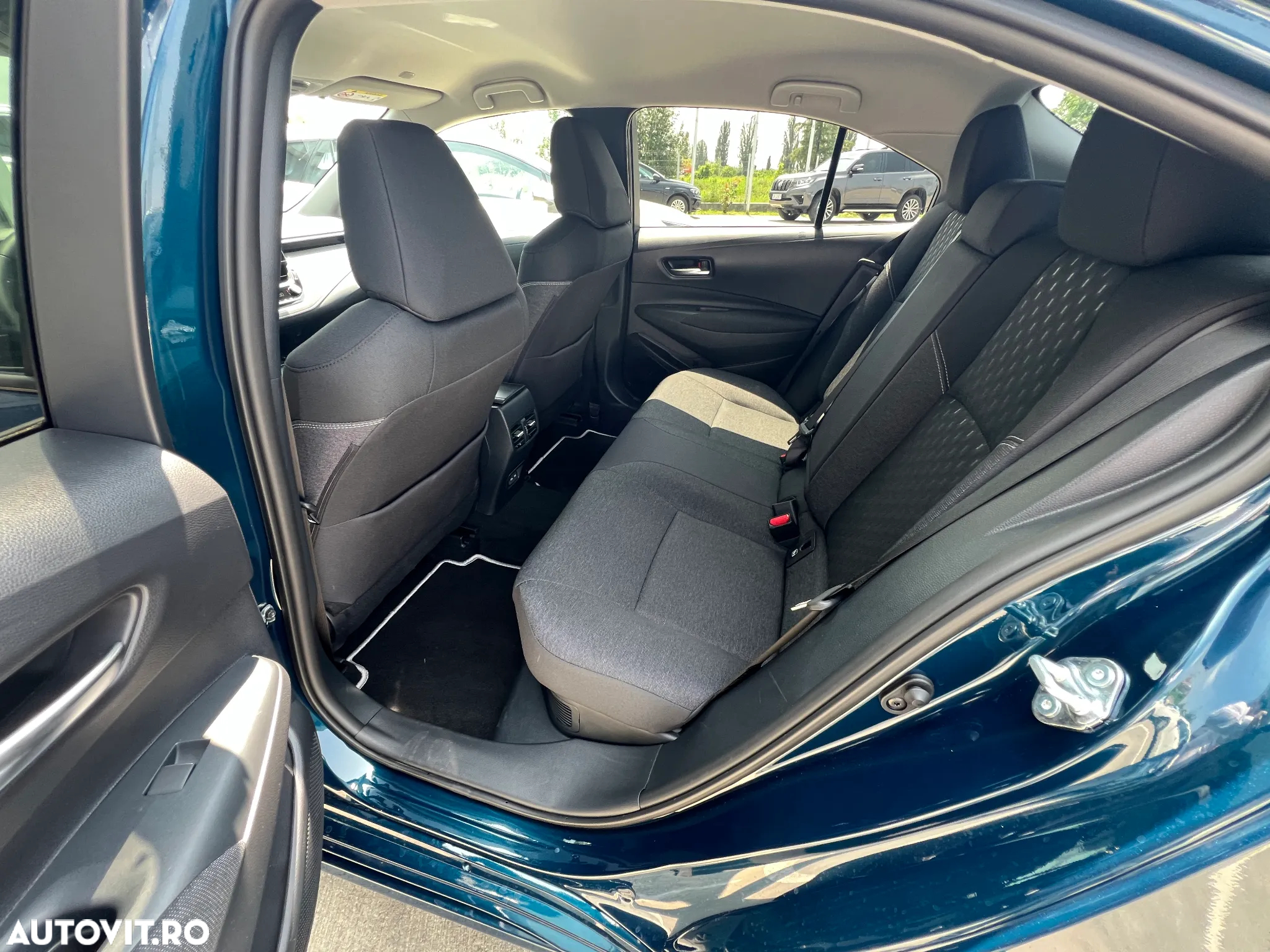 Toyota Corolla 1.8 HSD Dynamic - 20