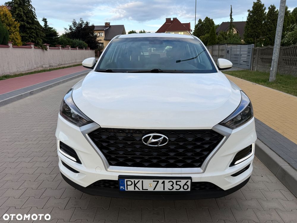Hyundai Tucson - 2