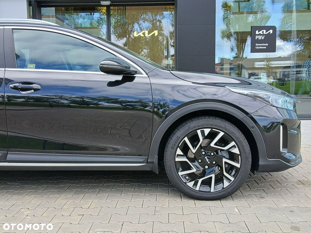 Kia XCeed 1.5 T-GDI Business Line DCT - 12