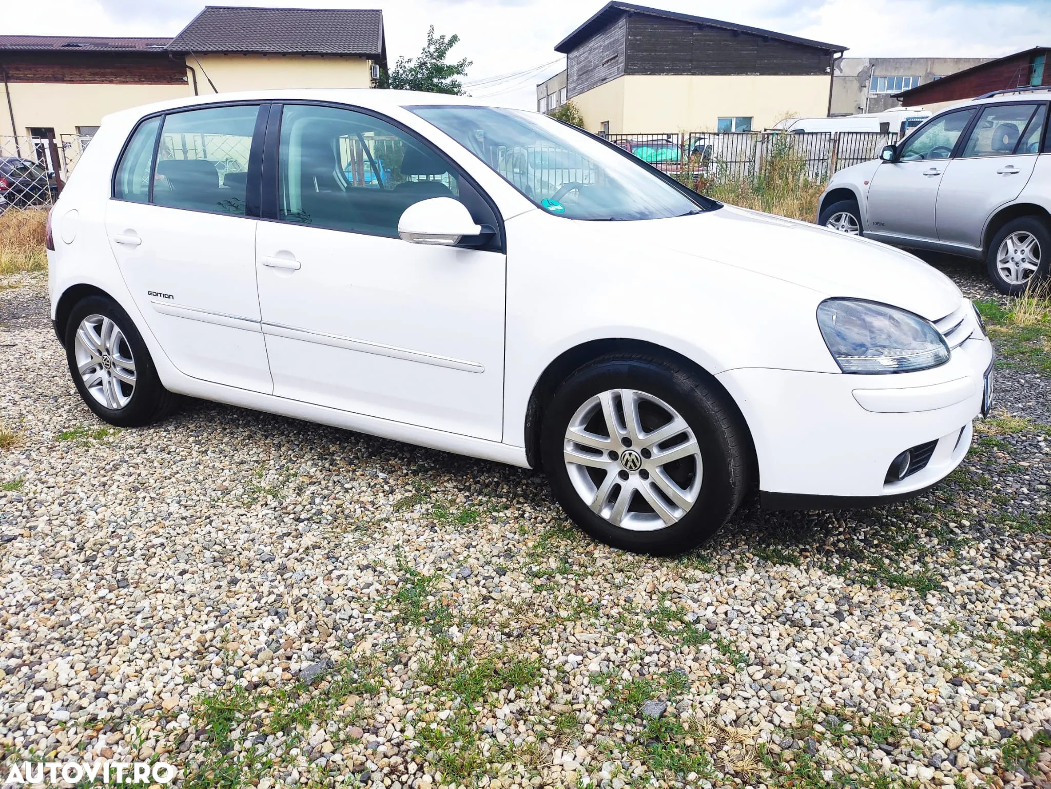 Volkswagen Golf - 3