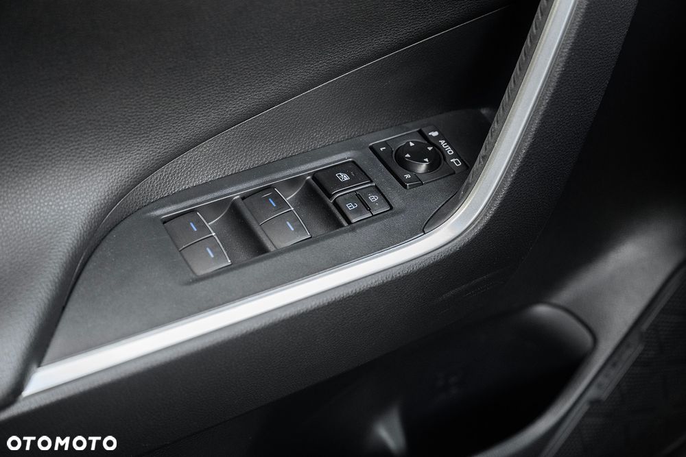 Toyota RAV4 2.5 Hybrid Black Edition by JBL 4x2 - 25