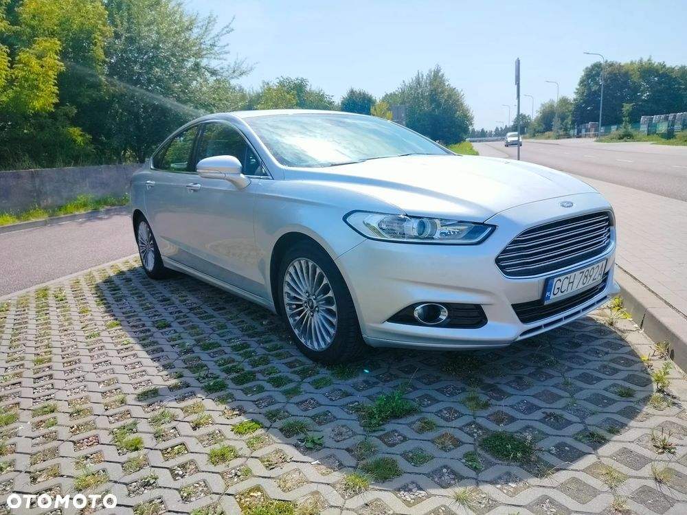 Ford Fusion - 2