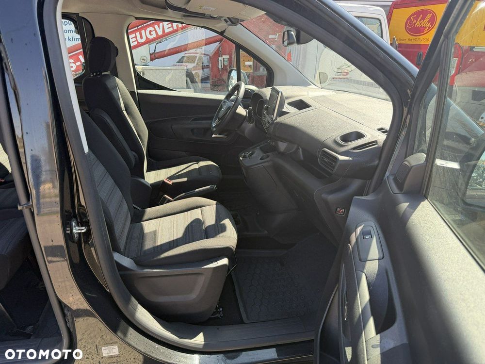 Opel Combo - 15