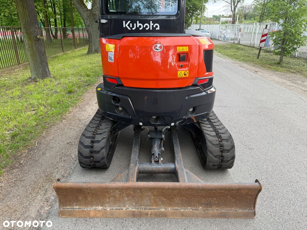 Kubota Minikoparka U36-4 - 3