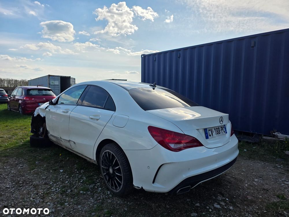 Mercedes-Benz CLA 250 7G-DCT AMG Line - 5