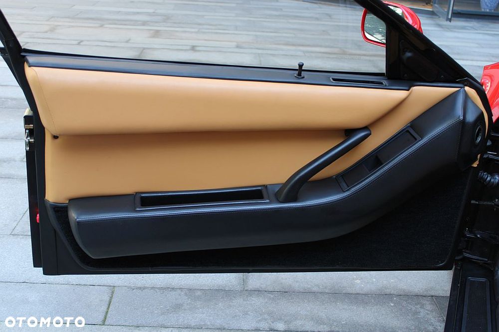 Ferrari Testarossa - 14