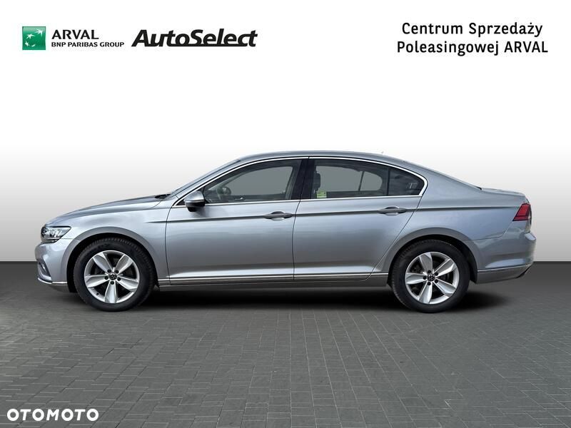 Volkswagen Passat 1.5 TSI EVO Elegance DSG - 2