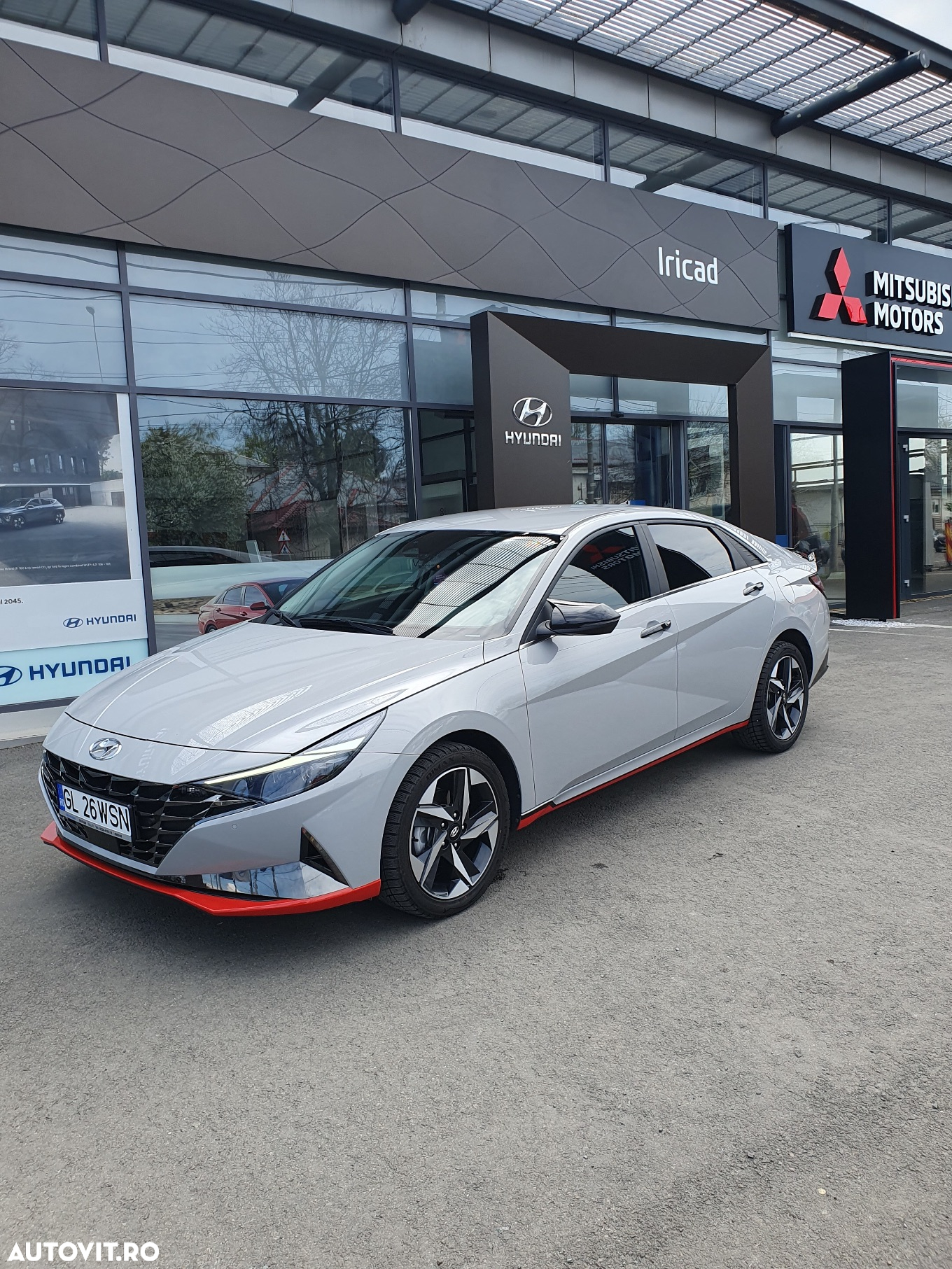 Hyundai Elantra 1.6 l 123 CP CVT Exclusive Navi - 4