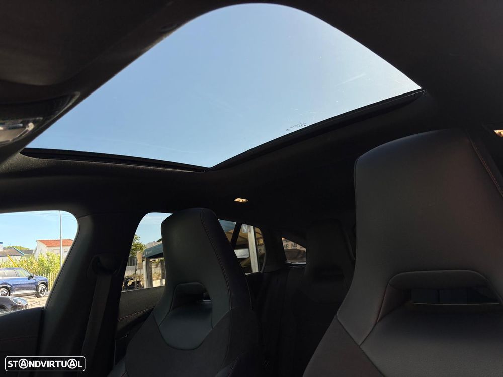 Mercedes-Benz CLA 250 - 6