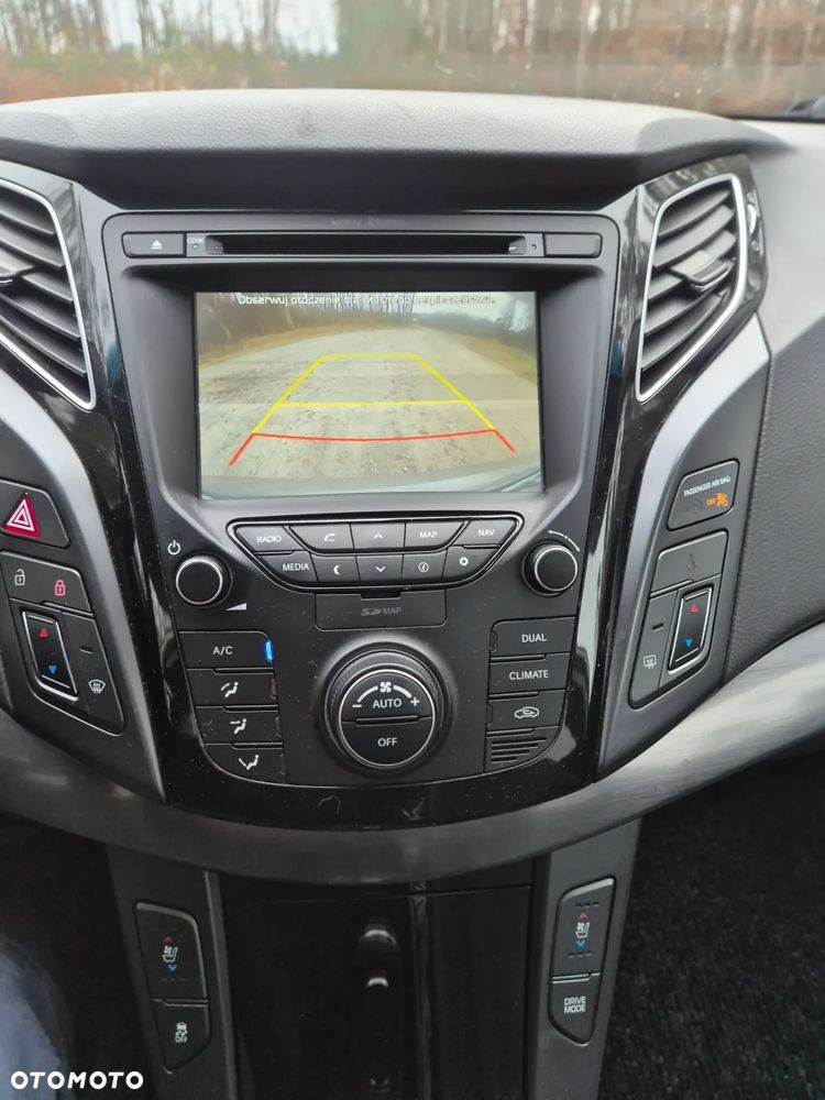 Hyundai i40 Kombi blue 1.7 CRDi DCT Premium - 30