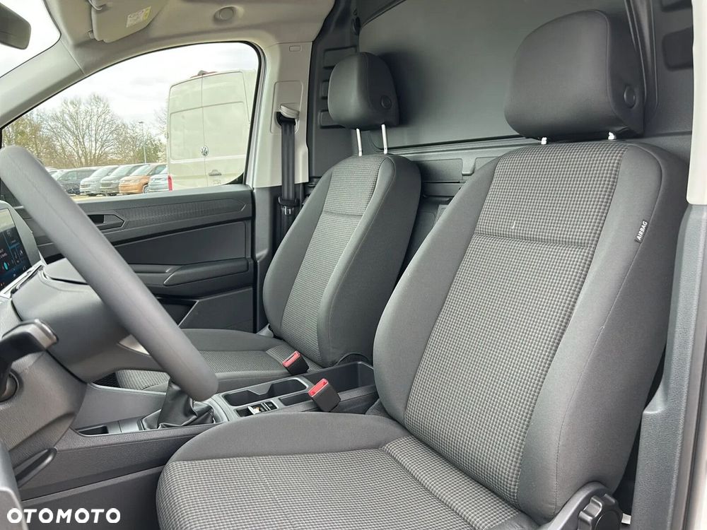 Volkswagen Caddy Cargo MAXI/benzyna 1,5 l TSI 116 KM manual 6-biegów - 16