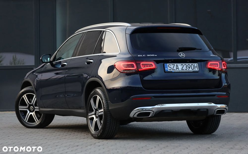 Mercedes-Benz GLC 300 e 4Matic 9G-TRONIC - 7